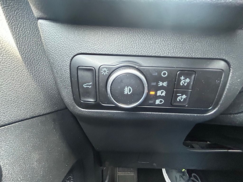 2025 Ford Escape ST-Line Select AWD Certified P/O