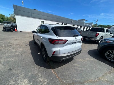 2025 Ford Escape ST-Line Select AWD Certified P/O