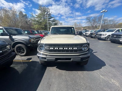 2025 Ford Bronco Base