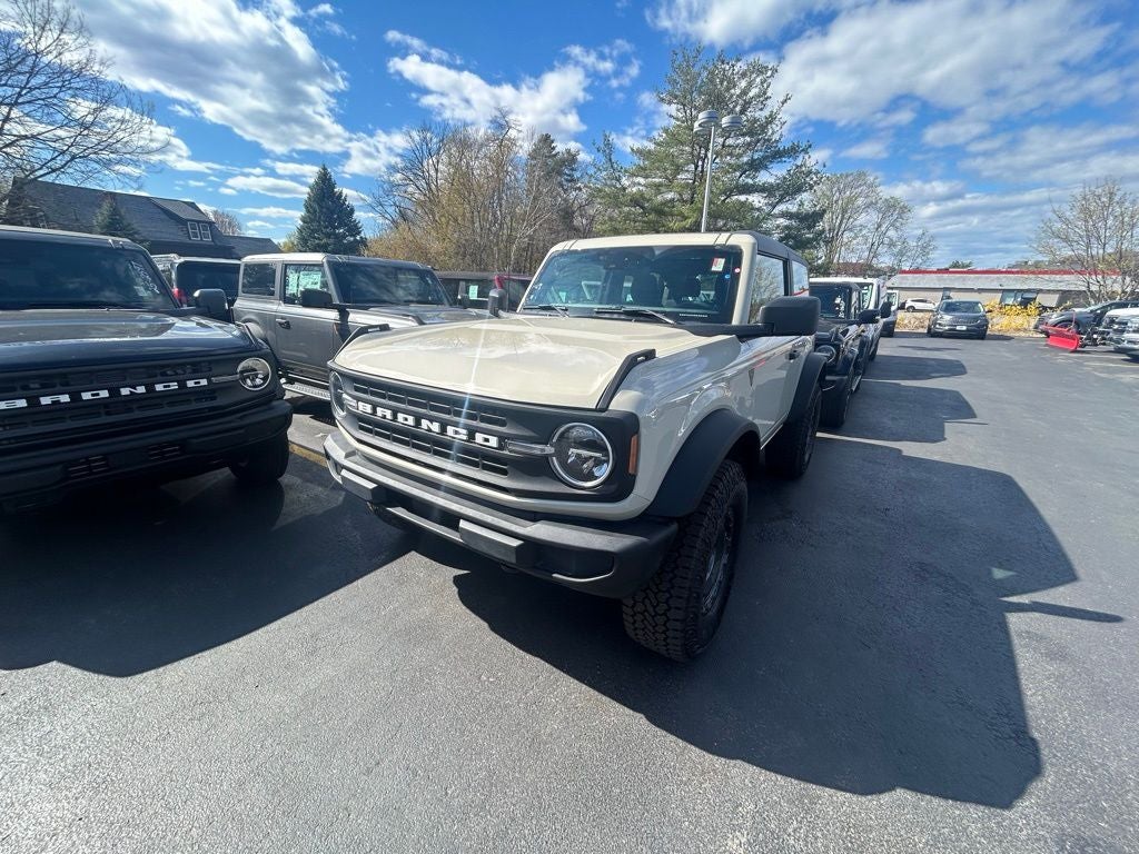 2025 Ford Bronco Base