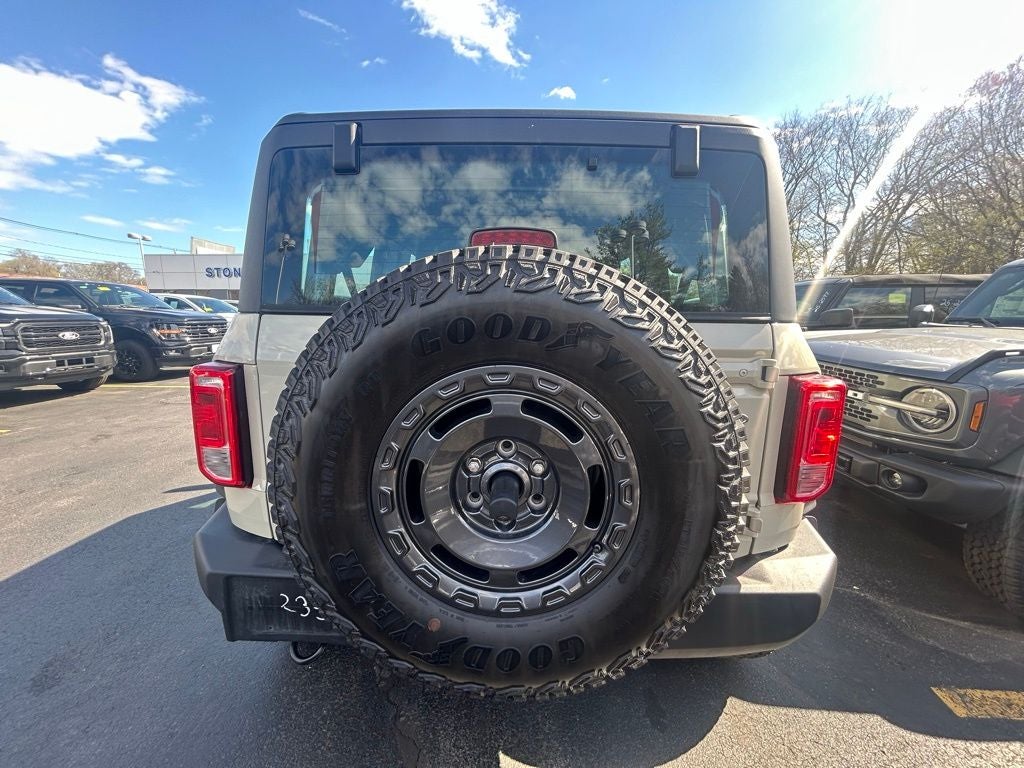 2025 Ford Bronco Base