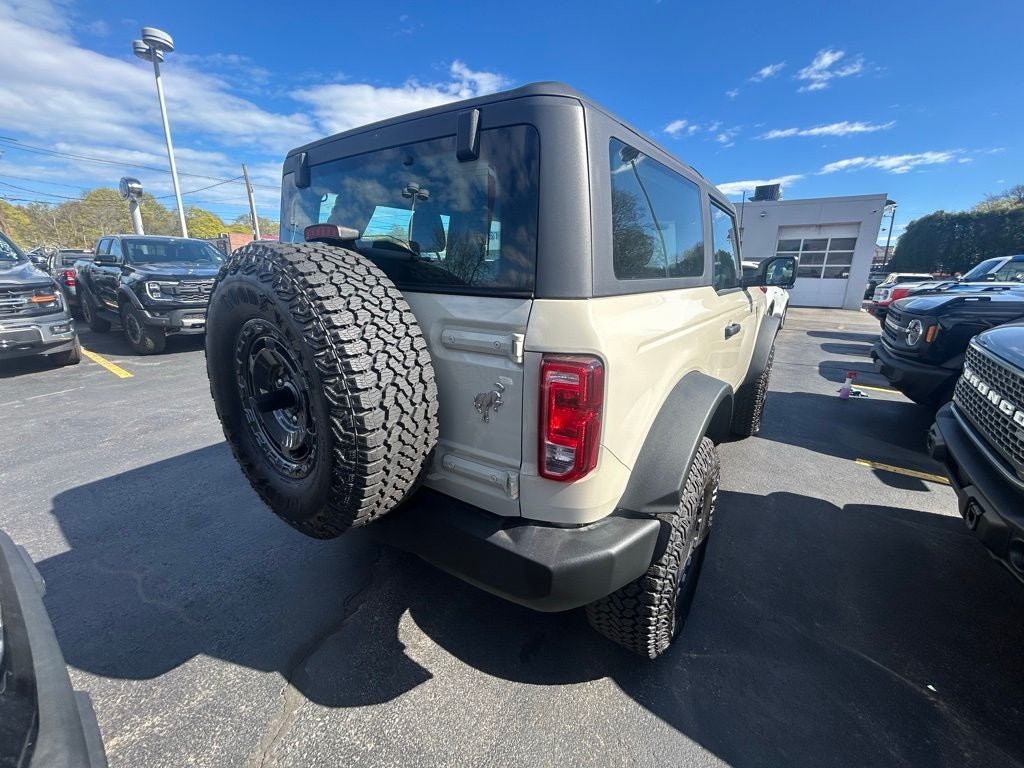 2025 Ford Bronco Base