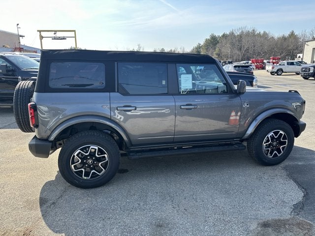 2024 Ford Bronco Outer Banks 4x4