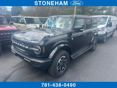 2025 Ford Bronco Outer Banks 4x4