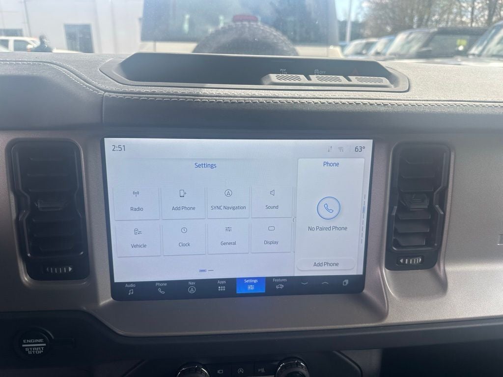 2025 Ford Bronco Outer Banks 4x4