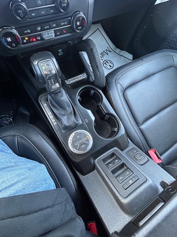 2025 Ford Bronco Badlands 4X4 V-6 Hard/Top