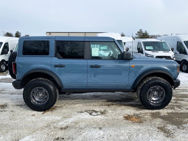 2025 Ford Bronco Badlands 4x4