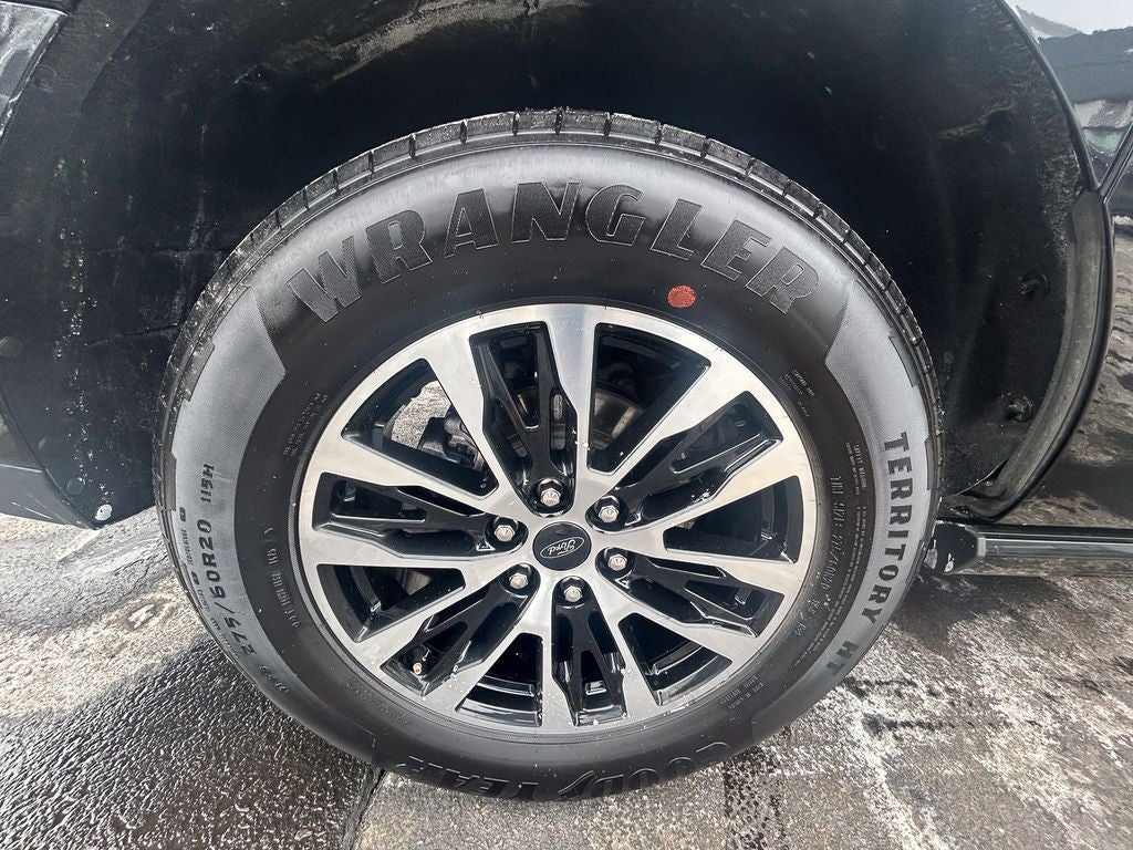 2025 Ford Expedition Max Platinum 4x4