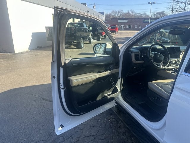 2024 Ford Expedition Max Limited 4x4 Certified Pre-Owned