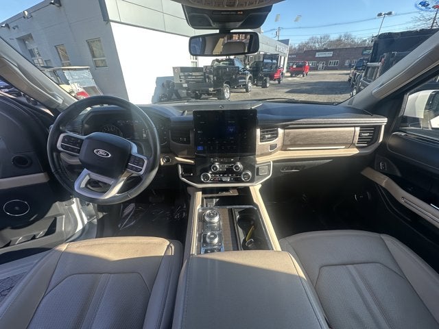 2024 Ford Expedition Max Limited 4x4 Certified Pre-Owned