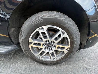 2025 Ford Expedition Active 4x4