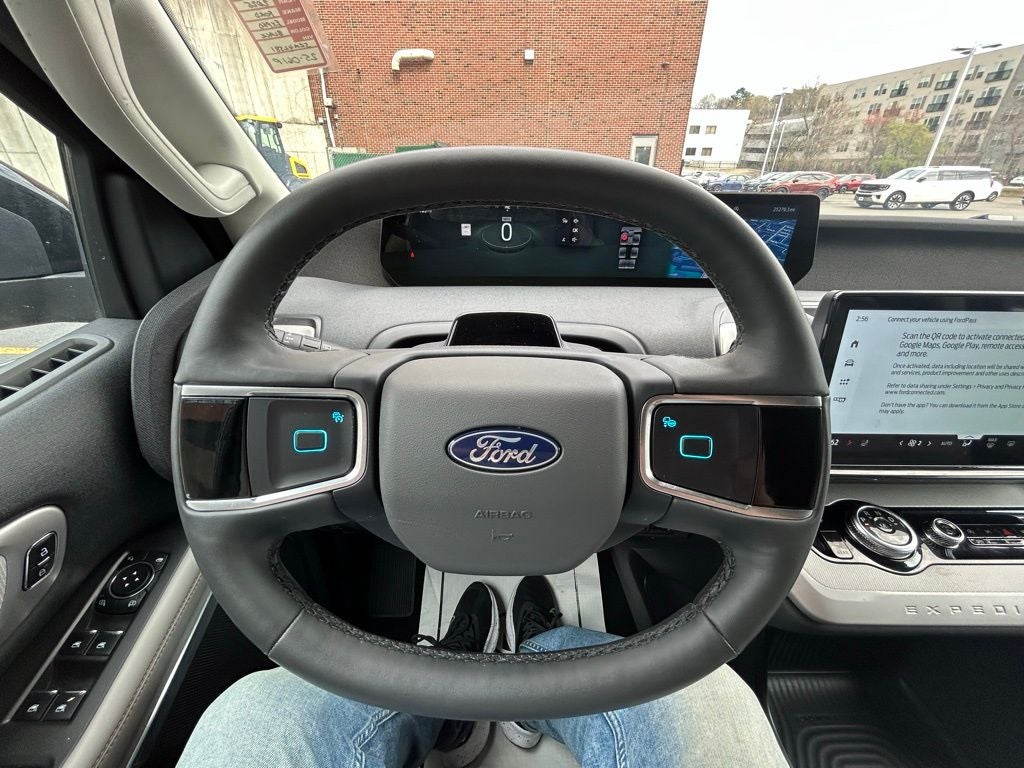 2025 Ford Expedition Active 4x4