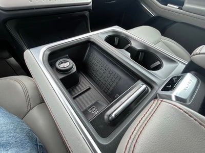2025 Ford Expedition Active 4x4