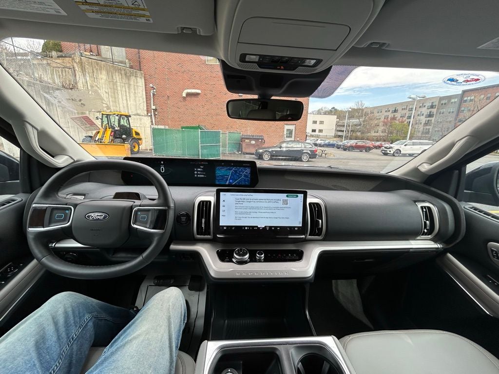 2025 Ford Expedition Active 4x4