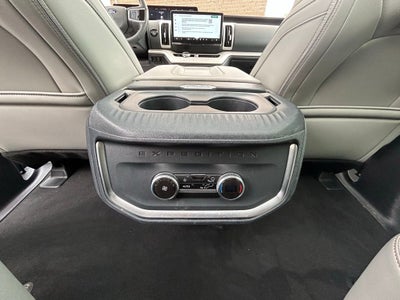 2025 Ford Expedition Active 4x4