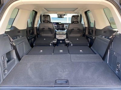 2026 Ford Expedition Platinum®