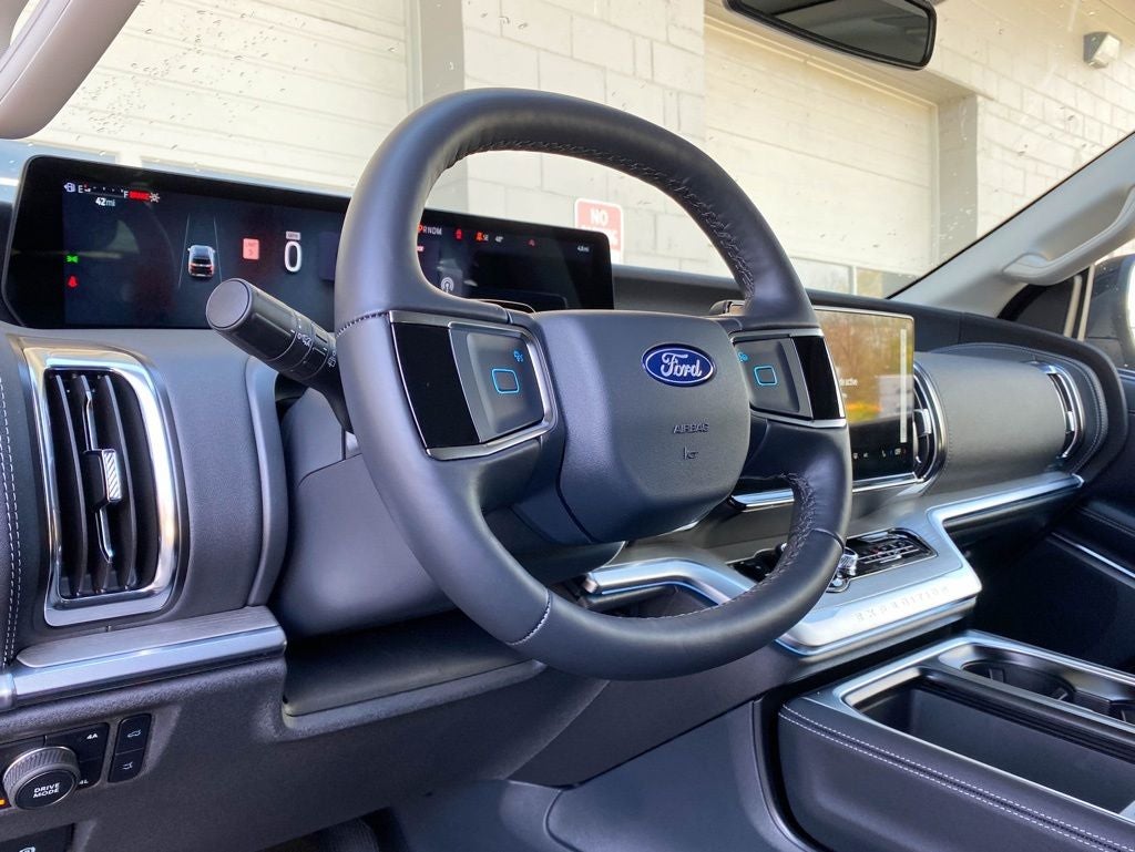 2026 Ford Expedition Platinum®