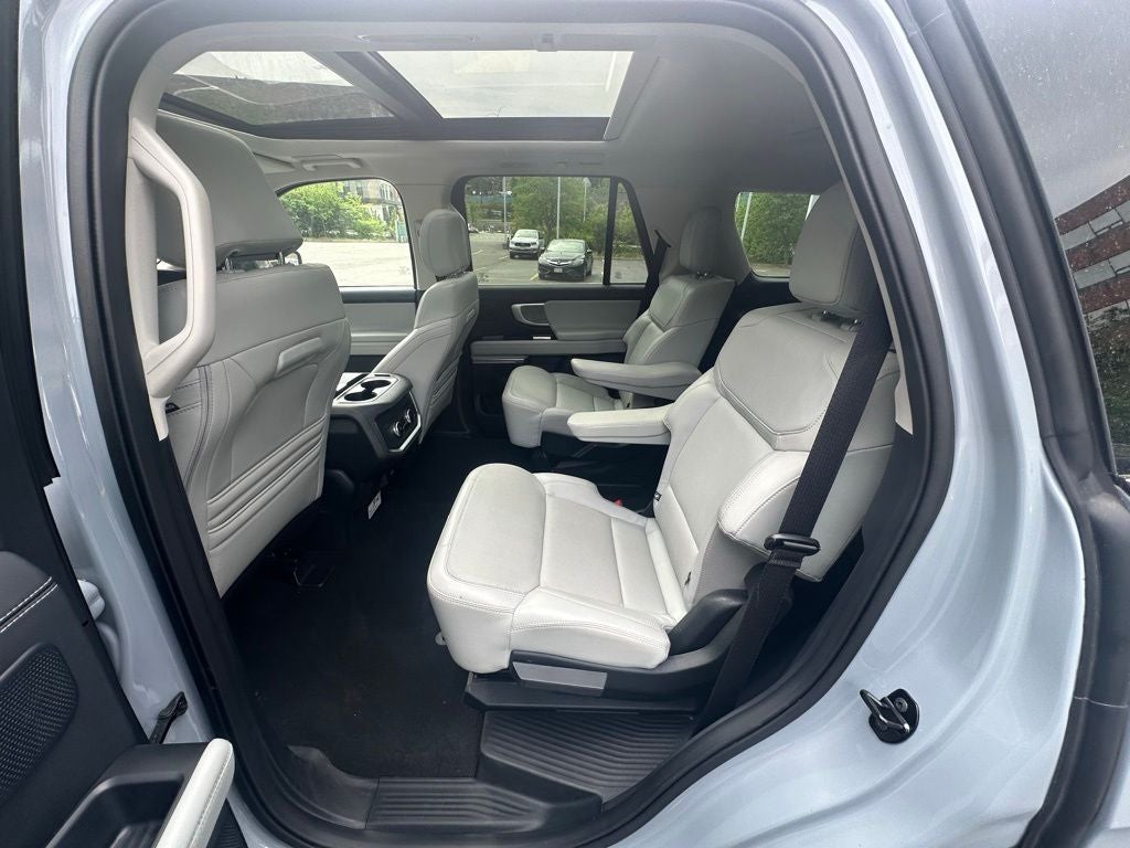 2025 Ford Expedition Platinum 4x4 M/Roof Nav.