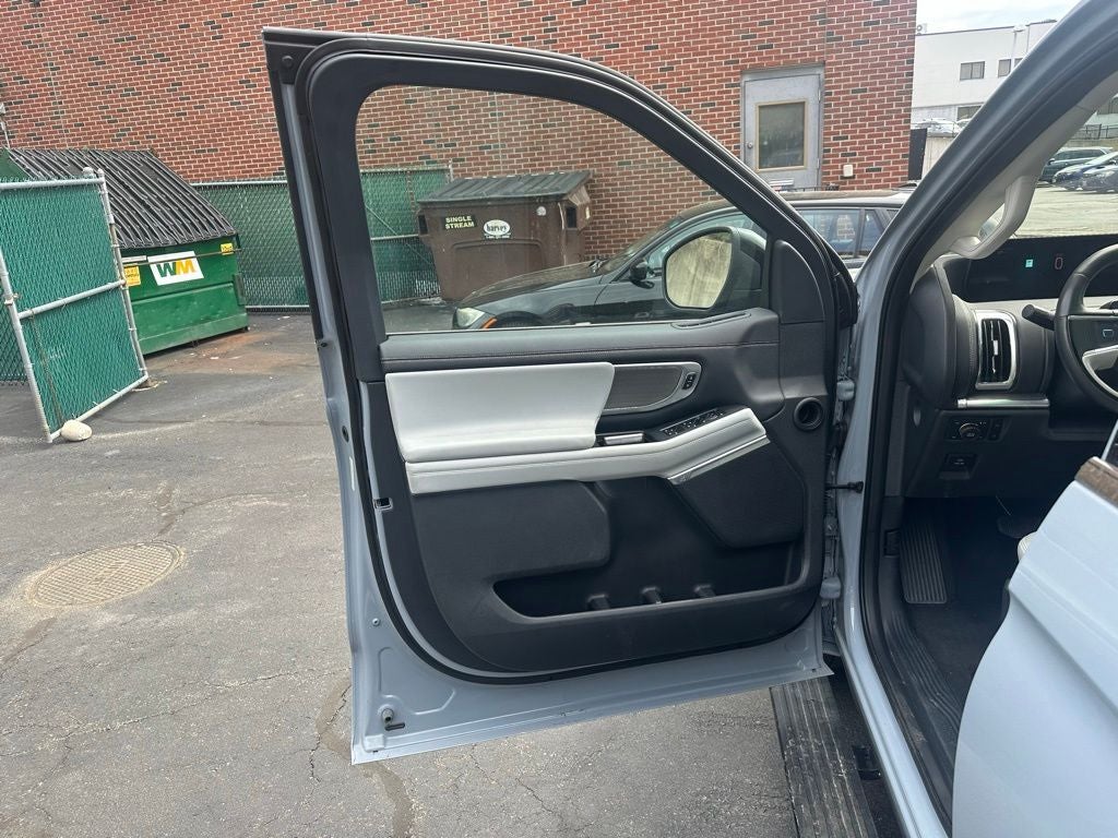 2025 Ford Expedition Platinum 4x4 M/Roof Nav.
