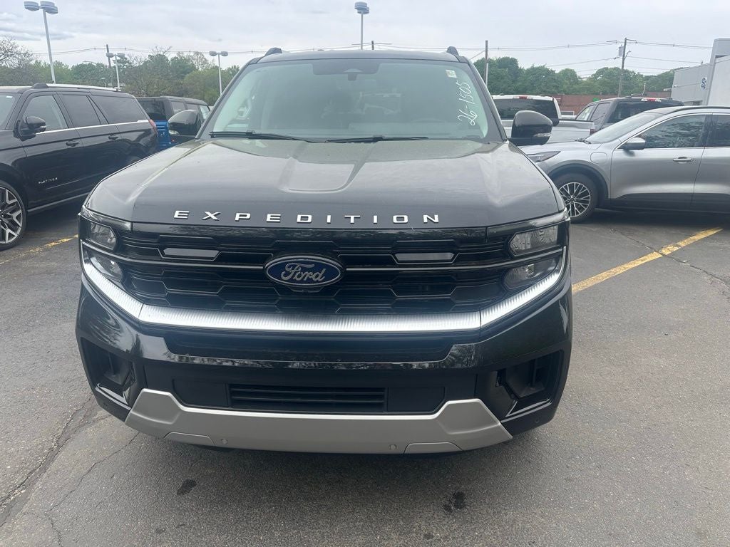 2026 Ford Expedition Platinum®