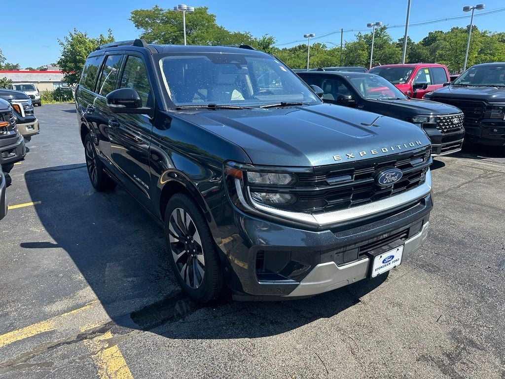 2025 Ford Expedition Platinum