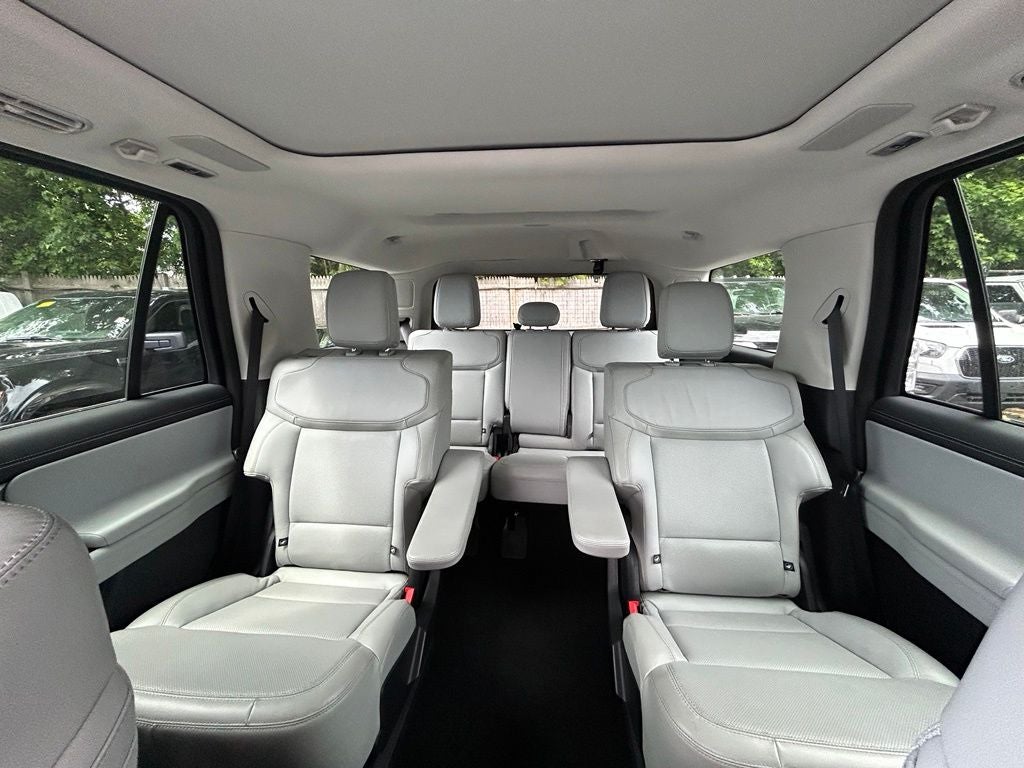 2025 Ford Expedition Platinum King Ranch 4x4