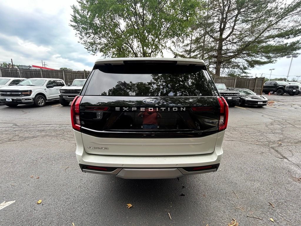 2025 Ford Expedition Platinum King Ranch 4x4