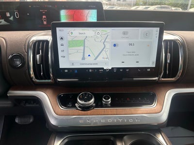 2025 Ford Expedition King Ranch 4x4 M/Roof Nav.