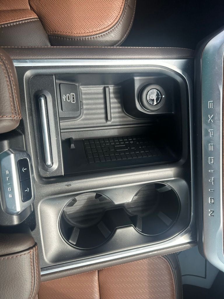 2025 Ford Expedition King Ranch 4x4 M/Roof Nav.