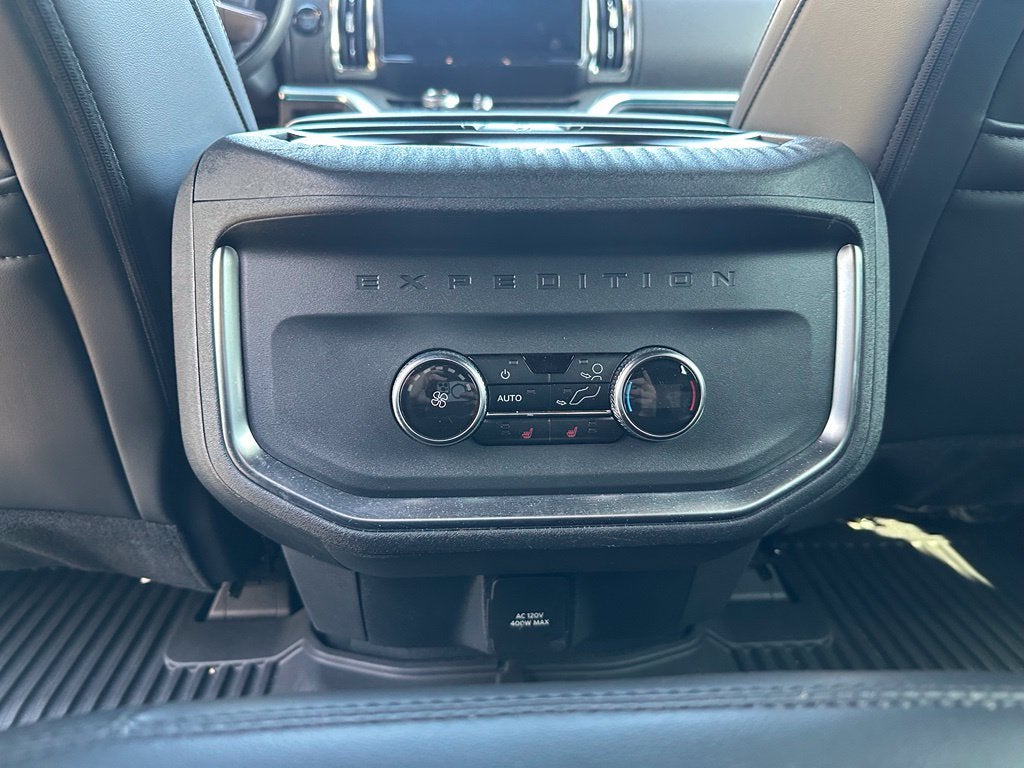 2025 Ford Expedition Tremor Demo
