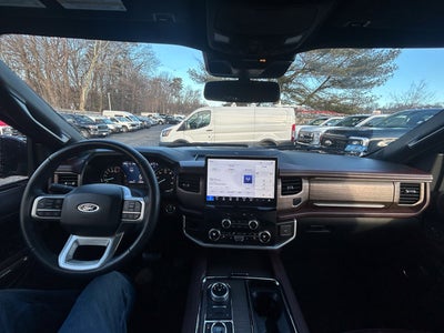 2024 Ford Expedition Limited 4x4 M/Roof Nav.