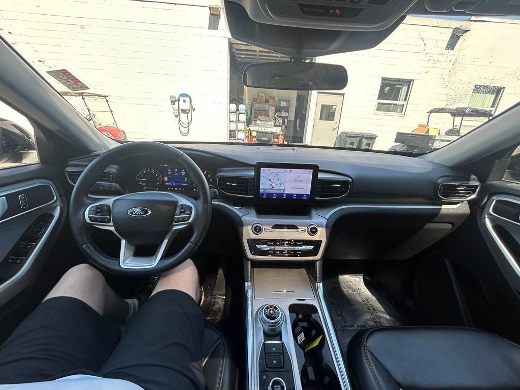 2023 Ford Explorer XLT 4WD M/ROOF Nav.