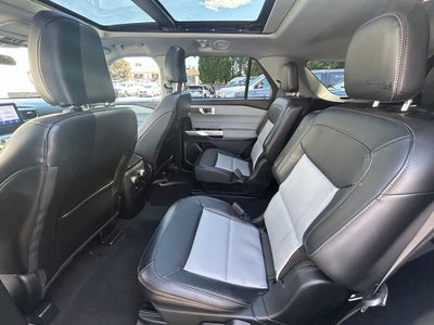 2023 Ford Explorer XLT 4WD M/ROOF Nav.