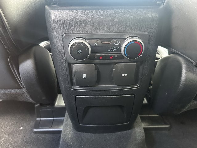 2022 Ford Explorer XLT 4wd M/Roof