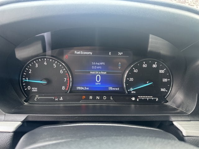 2022 Ford Explorer XLT 4wd M/Roof