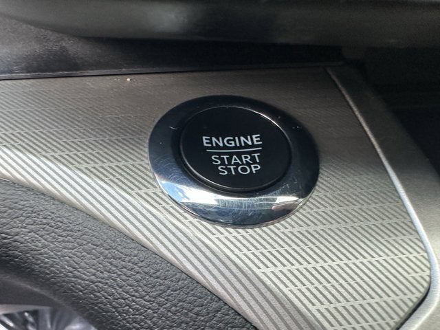 2022 Ford Explorer XLT 4wd M/Roof