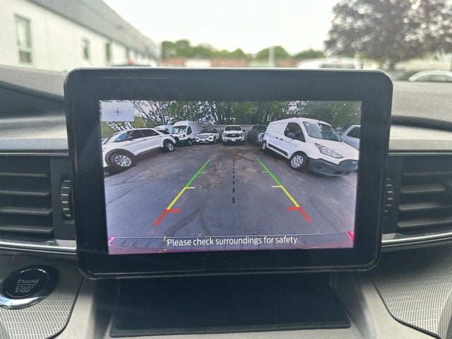 2022 Ford Explorer XLT 4wd M/Roof