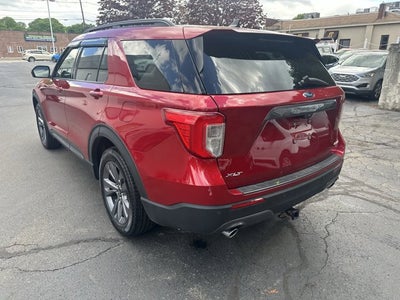 2022 Ford Explorer XLT 4wd M/Roof