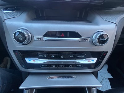 2023 Ford Explorer XLT Sport Appearance 4WD