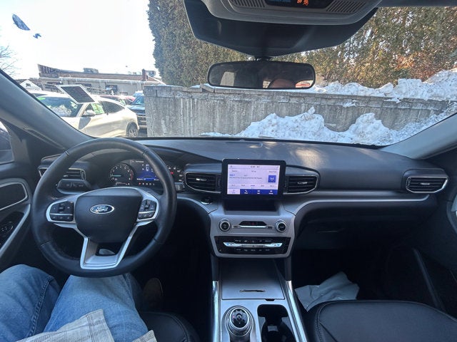 2023 Ford Explorer XLT Sport Appearance 4WD