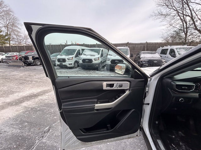 2023 Ford Explorer Limited 4WD Certified Pre- Owned