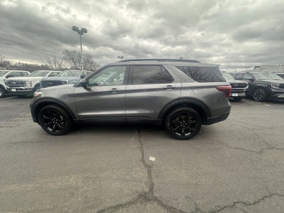 2023 Ford Explorer ST-Line