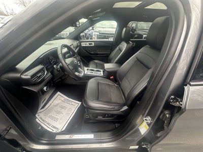 2023 Ford Explorer ST-Line