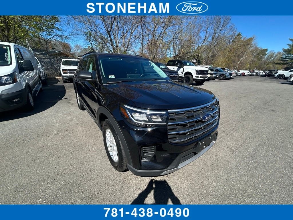 2025 Ford Explorer Active 4WD