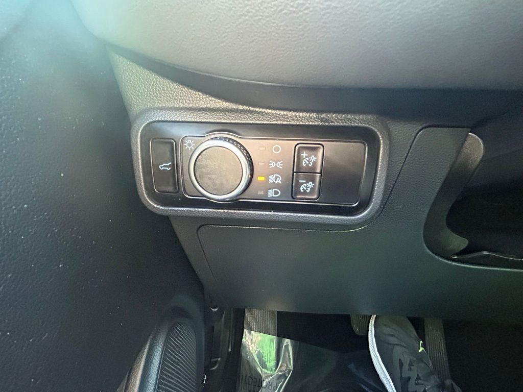 2025 Ford Explorer Active 4WD
