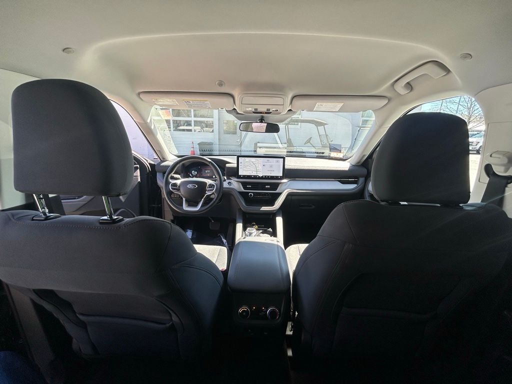 2025 Ford Explorer Active 4WD