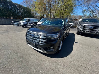 2025 Ford Explorer Active 4WD