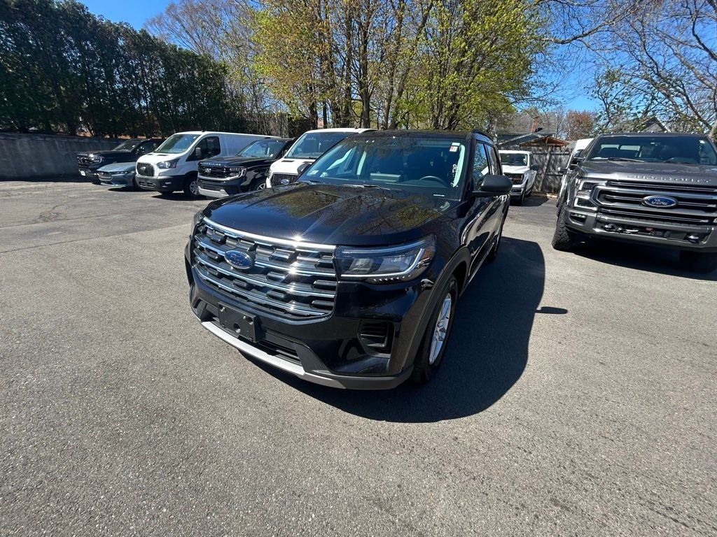 2025 Ford Explorer Active 4WD