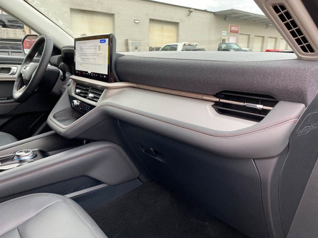 2026 Ford Explorer Active 4WD