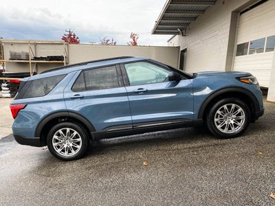 2026 Ford Explorer Active 4WD
